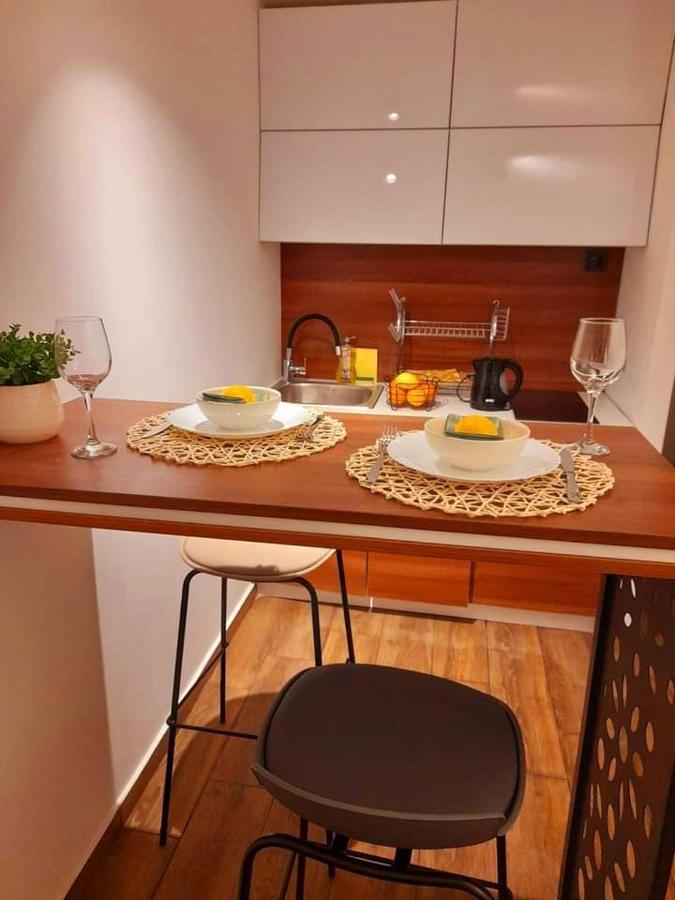 Limone Apartmani Ni Εξωτερικό φωτογραφία