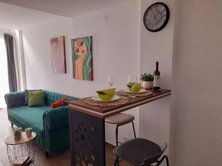 Limone Apartmani Ni Εξωτερικό φωτογραφία