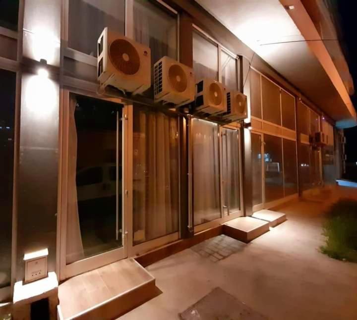 Limone Apartmani Ni Εξωτερικό φωτογραφία